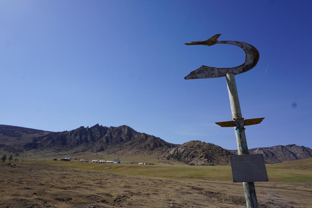 My Mongolia Eco Ger Camp Hotel Nalayh Exterior photo